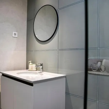 Lux Waterfront Charm 4 * Belgrade